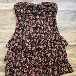 NWT Express Women’s Floral Ruffle Mini Dress Medium